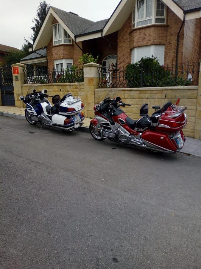 Alojamientos Marte Habitacion Con Bano Torrelavega Eksteriør bilde