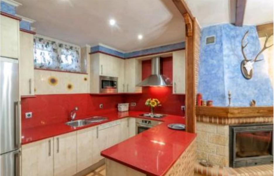 Alojamientos Marte Habitacion Con Bano Torrelavega Eksteriør bilde