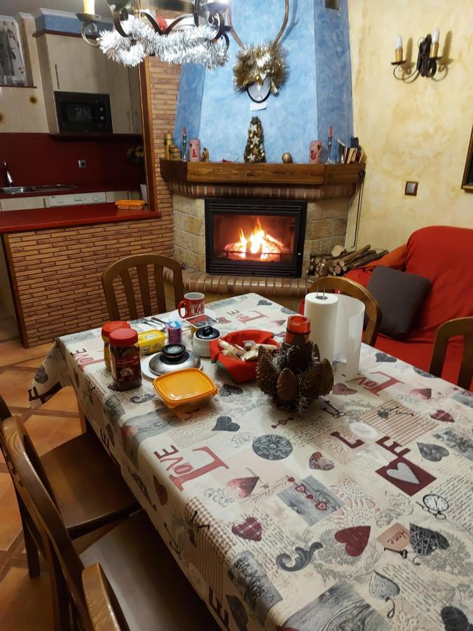 Alojamientos Marte Habitacion Con Bano Torrelavega Eksteriør bilde